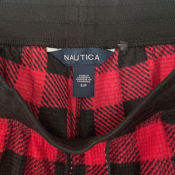 NAUTICA - Picture 10 of 13